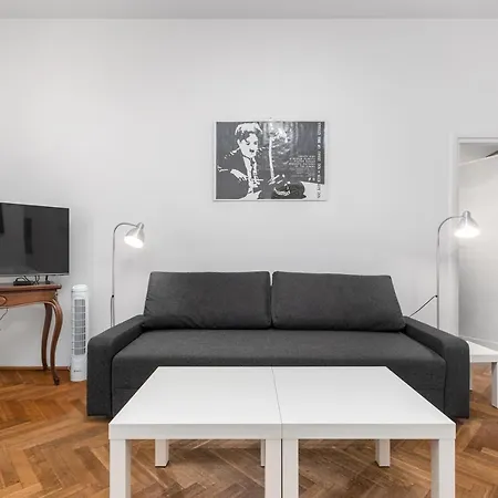 Marszalkowska 18 By Homeprime Warsaw Exterior photo